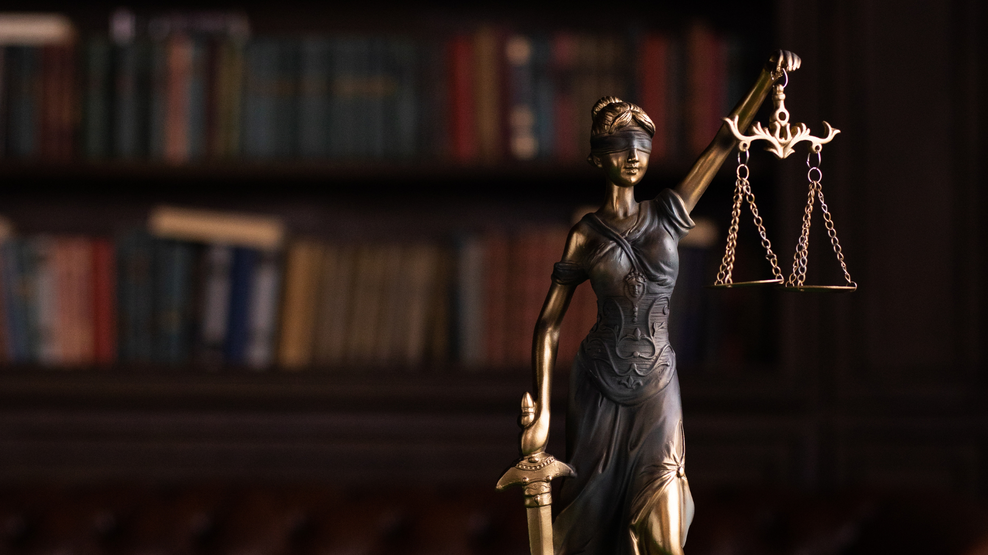 Why a Criminal Defense Lawyer Makes a Difference When Facing Robbery Charges in the Bronx